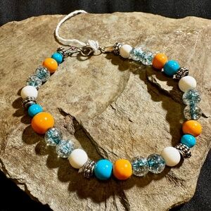 Elegant Multicolor Beaded Bracelet